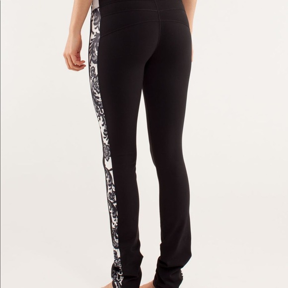 Size 4 Lululemon Side Angle Pant Black lace - Picture 5 of 5